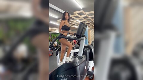 Allofsoklaya 08 11 2022 2668441832 I Think I Deserve A Good Fuck After Working Out To Achieve This Fat Ass П÷≤█