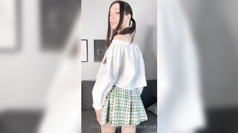 Annakissksyuk 23 04 2022 2433882952 Do You Like Teasing Videos