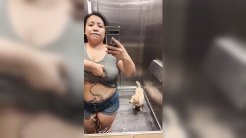 Flashing On The Elevator With My Pet 6409Ef1C1B311