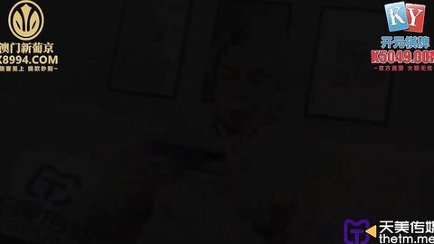 TMG080女家教色诱学生的爸爸