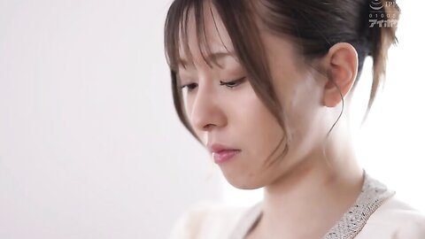 Hinano Kanon  First Impression 186 An Entrepreneur With Such Beauty  Scene 1