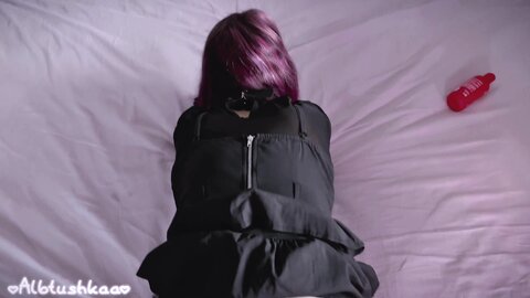 Goth Altgirl Begs Me Not To Stop And Fill Her Tight Pussy With Cum
