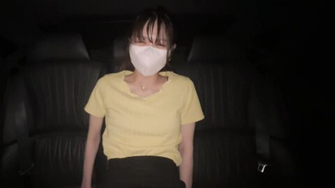 4838001 [Miyu, 21]**p**zsnsoqz Masturbating in a car in the park at midnight. A nursing student fresh from the countryside. Removing her tights in the backseat and masturbating.