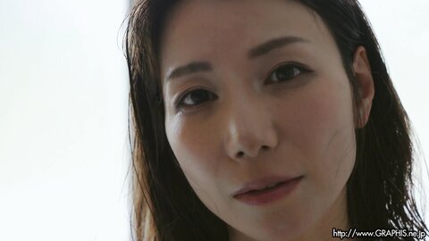 Graphis Gals – Ayano Kato 加藤あやの Weekend Getaway Clip 3