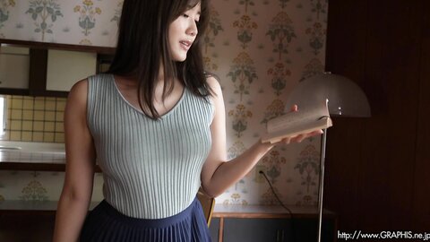 Graphis Gals – Nao Jinguji 神宮寺ナオ Stilla Clip 1