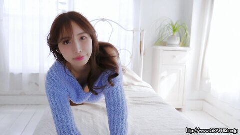 Graphis Gals – Sora Honda 本多そら chill with Clip 5