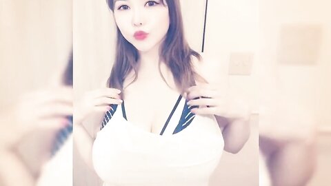 [Onlyfans] 冲田杏梨 (2025.05.15) (93)