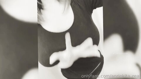 [Onlyfans] 冲田杏梨 (2025.05.15) (23)