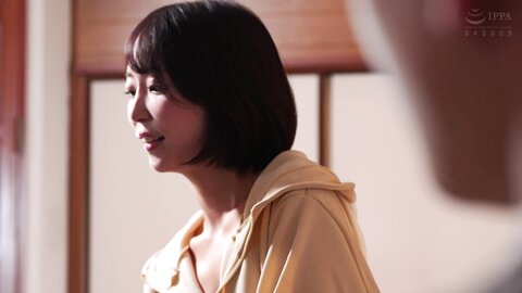 HZGD-329 Provoking Her Nephew Who Came From The City In A Hoodie, No Pants And No Bra... Yukine Nagasaki, A...