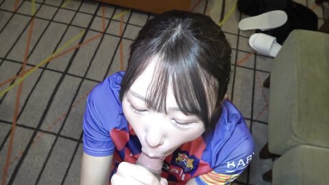 4843473 [無]**pzzyxqx*z* 元チアの体感が強烈なスパイダー騎乗位！チ〇コの先っちょから根本までしっかり締め上げる⤴初顔射に中だし！※特典高画質