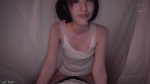 CAWD-897 [Uncensored] I Ejaculated A Lot When I Was Rubbed Through Her Panties By Her Sister's Slutty Pussy. Haru Aoba