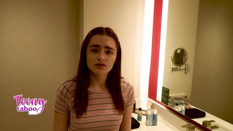 Stepdad Cums In His 18 Year Old Stepdaughter Reese Robbins