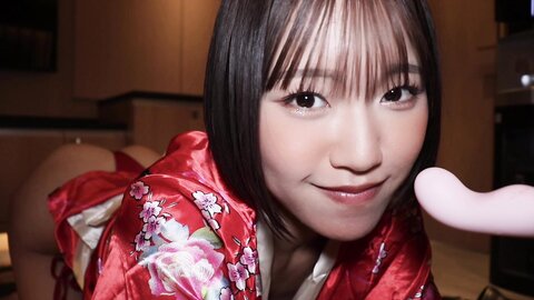 Fantia Anju Kouzuki 香月杏珠 - Red kimono 2025 November