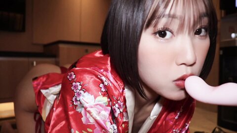 Fantia Anju Kouzuki 香月杏珠 - Red kimono 2025 November
