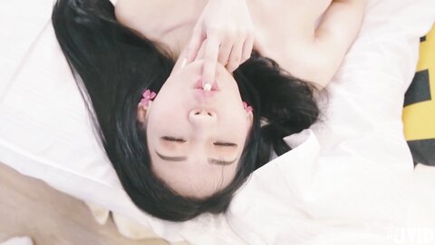 [JVID] 媛媛 -【最強腦殺】G-cup 媛媛 迷人巨乳賽車女郎 尺度大開挑逗你上床！