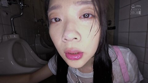 MISM-430 24 Pee-pee-ers, Totaling 12452ml, Rewarded With A Smile And A Big Mouthful Of Urine Deep In Their...