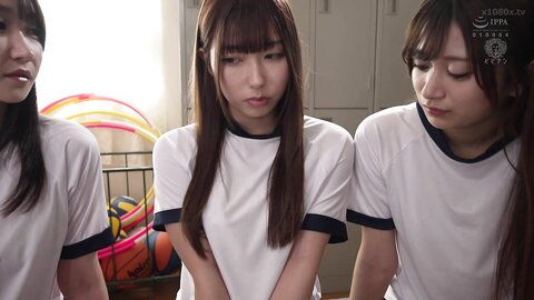 BBAN-571 I Never Thought I'd Be Sandwiched Between The Girls In My Yuri Fantasies... A Delusional Lesbian...