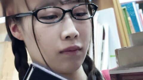 RKI-743 The Library's Most Popular Girl With Glasses Is Molested And ***d In The Library! Honatsu Saito, A...