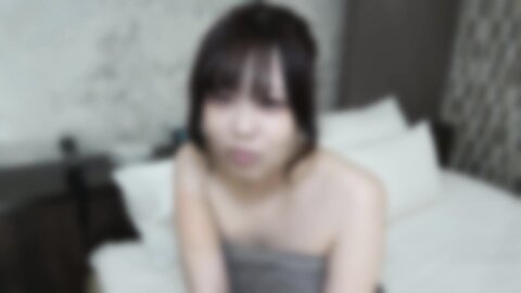 4856862 [Luxury Six-Shot]****zynxzjo* Two men vie for a former gravure idol`s overwhelmingly fair-skinned beauty with voluptuous breasts. `Whose cock felt better???` Intense footage of relentless climaxes thr