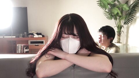 4861396-2 50% OFF! Half price until 22nd March [No makeup, completely amateur, raw creampie]****zynxzjo* A beauty and an older gentleman meet, immediately engaging in a deep blowjob for one shot! Her pussy is t