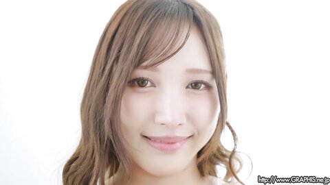 Graphis Gals – Momo Misono 御園もも Charmant Clip 4