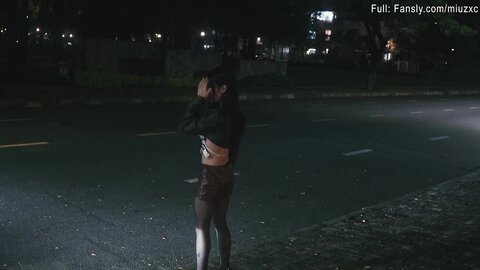 I Dropped My Wallet So I Had To Pay The Driver By Letting Him Fuck Me Swallow Creampie