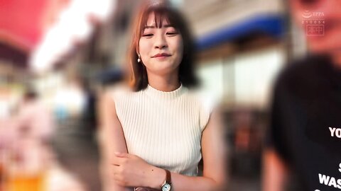 HMN-803 I Met Again For The First Time In Three Years With A Cute Cafe Waitress With Whom I Once Had A...