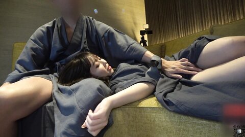 4867502-2 Just turned 18 \ G-cup stunning bust***pzzyxqx*z* * A private one-night hot spring trip with Tomo-chan featuring internal ejaculation \ Record of three rounds