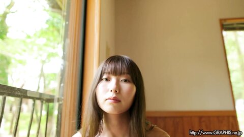 Graphis New Year’s Holiday SPECIAL 2025-2026 – Miyu Aizawa 逢沢みゆ Come Across Clip 2