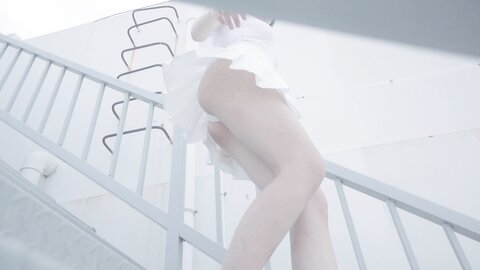 [Cosplay] 阿薰kaOri 天台 [82P1V-649MB]