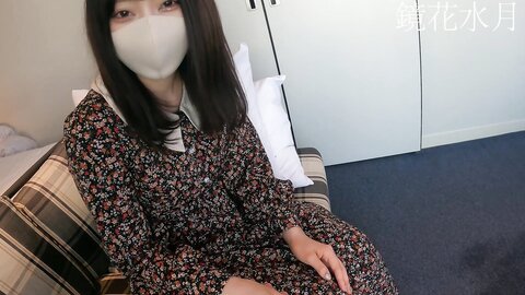FC2PPV-3144160花格连衣裙中出JK服酒店DOI胸射-镜花水月