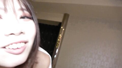 4868183 [無]**pzzyxqx*z* 本当にＨが大好きなのが分かる目がエロい女性！常に楽しそうに色んなこと求めてくるドスケベ…、天然ヘアー　ゴックン　中だし　※特典高画質