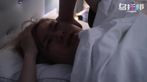 Big Tits Asian Stepsis Sucks My Dick At Night