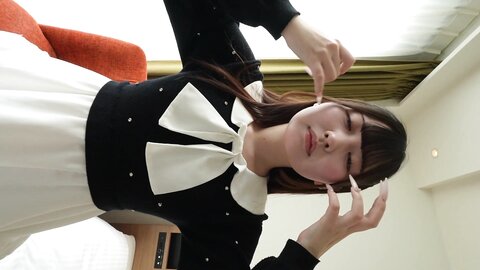 4871425 Exclusive 50% OFF! [Until 20 April, 1290 points] **pzzyxqx*z* [First Shoot] *A 19-year-old girl with a fair-skinned, model-like body. Her hypersensitive body reaches repeated climaxes under intense th