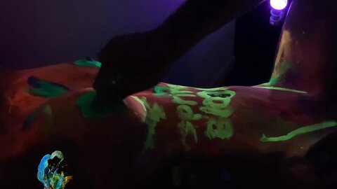 Teen Gf Makes Him Cum And Uses Sperm From Condom Under The Uv Light