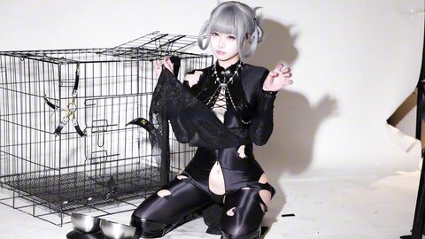 [Cosplay] 柒柒要乖哦 黑靡烟旗袍 [108P2V-1.87GB]