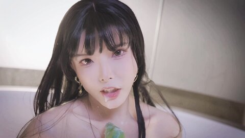 [Cosplay] 秋和柯基 - 触手 [155P2V-4.13GB]