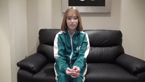 4873940-1 [Face shown \ No \ Medium]**pzzyxqx*z* A 20-year-old beauty takes on an older man’s cock in the ‘Semen Extraction Championship’, using vacuum blowjobs and nipple play… but if she can’t make him cum wi