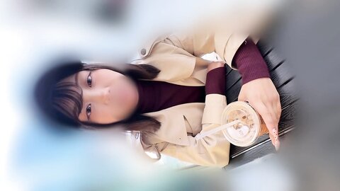 4874414-1 50% OFF! *Genuine amateur [only had sex with one person]**pzzyxqx*z* A carefree Vietnamese-Japanese university student who was a virgin until last month. Her angelic smile and incredibly cute reaction