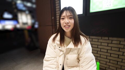 4877417 3 days! 70% OFF [First Shoot] **pzzyxqx*z*** The Kansai dialect is so sexy. A slender beauty who cums non-stop with convulsions during her first sex in two years. Unable to resist the sight of her suc