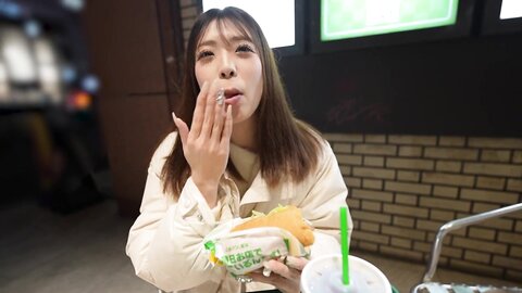 4877417 3 days! 70% OFF [First Shoot] **pzzyxqx*z*** The Kansai dialect is so sexy. A slender beauty who cums non-stop with convulsions during her first sex in two years. Unable to resist the sight of her suc