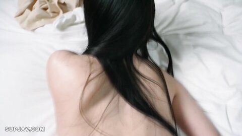 4877803 [Flood of Talent Scouts]****zynxzjo* A ‘new nursery teacher’ with stunning looks – footage of unprotected sex on her fertile days. *Price will increase gradually