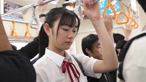 PFES-133 [4K] Newly Arrived In Tokyo, A Female Student Gets Rubbed By A Train Commuter, Falls In Love With A...