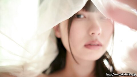 Graphis New Year’s Holiday SPECIAL 2025-2026 – Miyu Aizawa 逢沢みゆ Come Across Clip 4