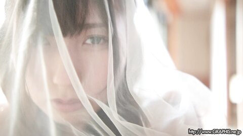 Graphis New Year’s Holiday SPECIAL 2025-2026 – Miyu Aizawa 逢沢みゆ Come Across Clip 4