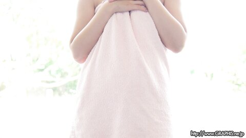 Graphis New Year’s Holiday SPECIAL 2025-2026 – Miyu Aizawa 逢沢みゆ Come Across Clip 5