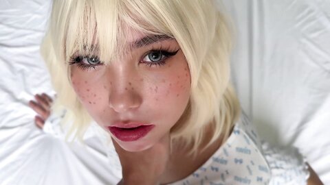 Her Shimmering Pussy Begs For Deepthroat