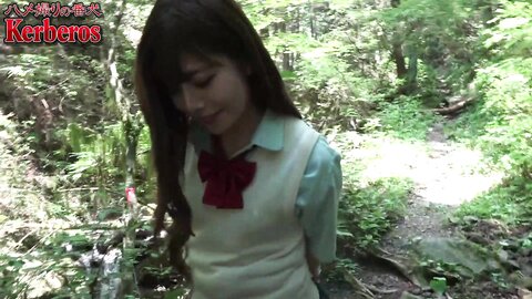 4885337 Exclusivité [Non censuré x Vidéo amateur] **pqjqqnssx* ★Épisode spécial Kerberos★** Cosplay avec des mocassins rétro et des chaussettes larges ♪ Baise en plein air, tout nus, au cœur de la nature ! Po