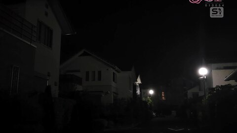 SNOS-200 [Uncensored] My Best Friend's Sister, Who Is Big Even Though She Is Younger Than Me, Looks Down At Me And...