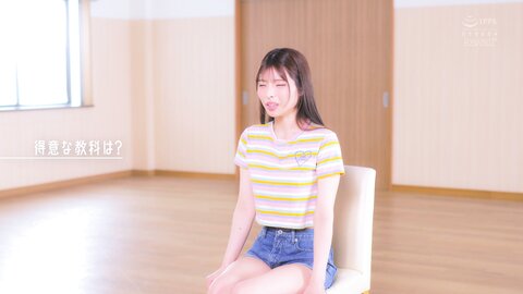 CAWD-966 [4K] The Smiling Face Is A God! The 55cm Overwhelming Neckline And Miraculous Natural G-cup Are Really...